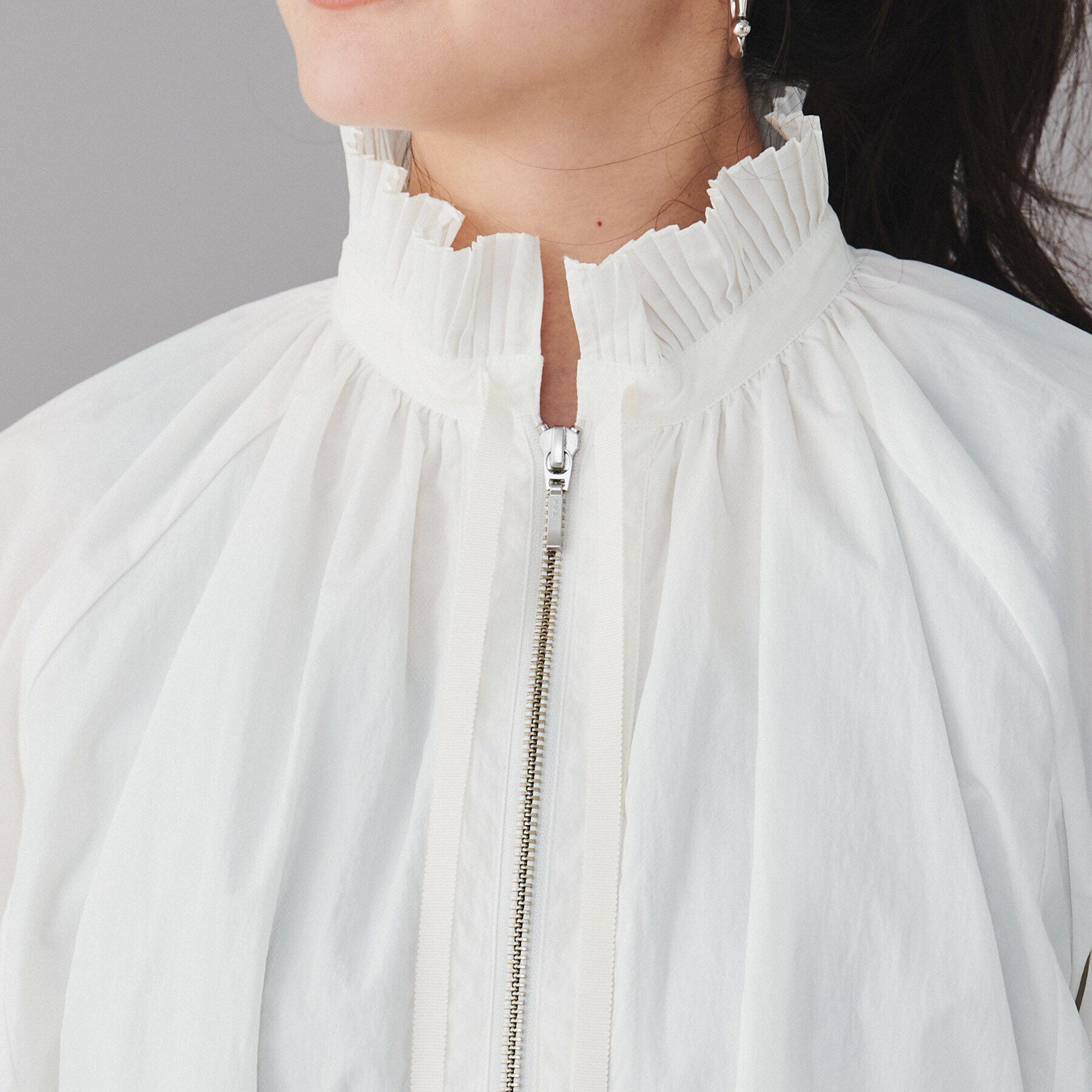 UNTITLED「【MARILYN MOON】プリーツナイロンシアーバルーンブルゾン」|ブルゾン・スタジャン|