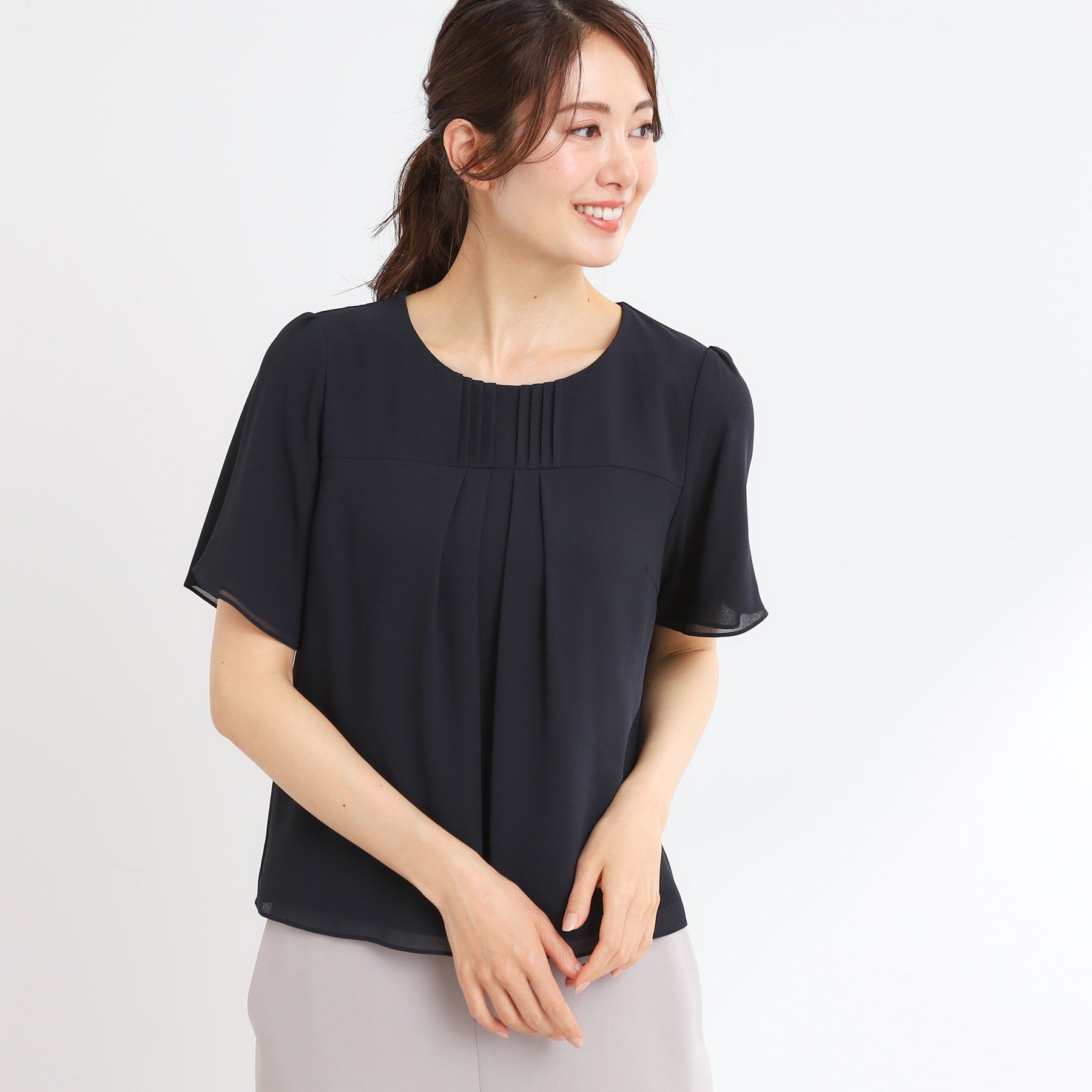 Reflect「【マシンウォッシュ可】横切替ピンタックデザインブラウス」|シャツ・ブラウス|