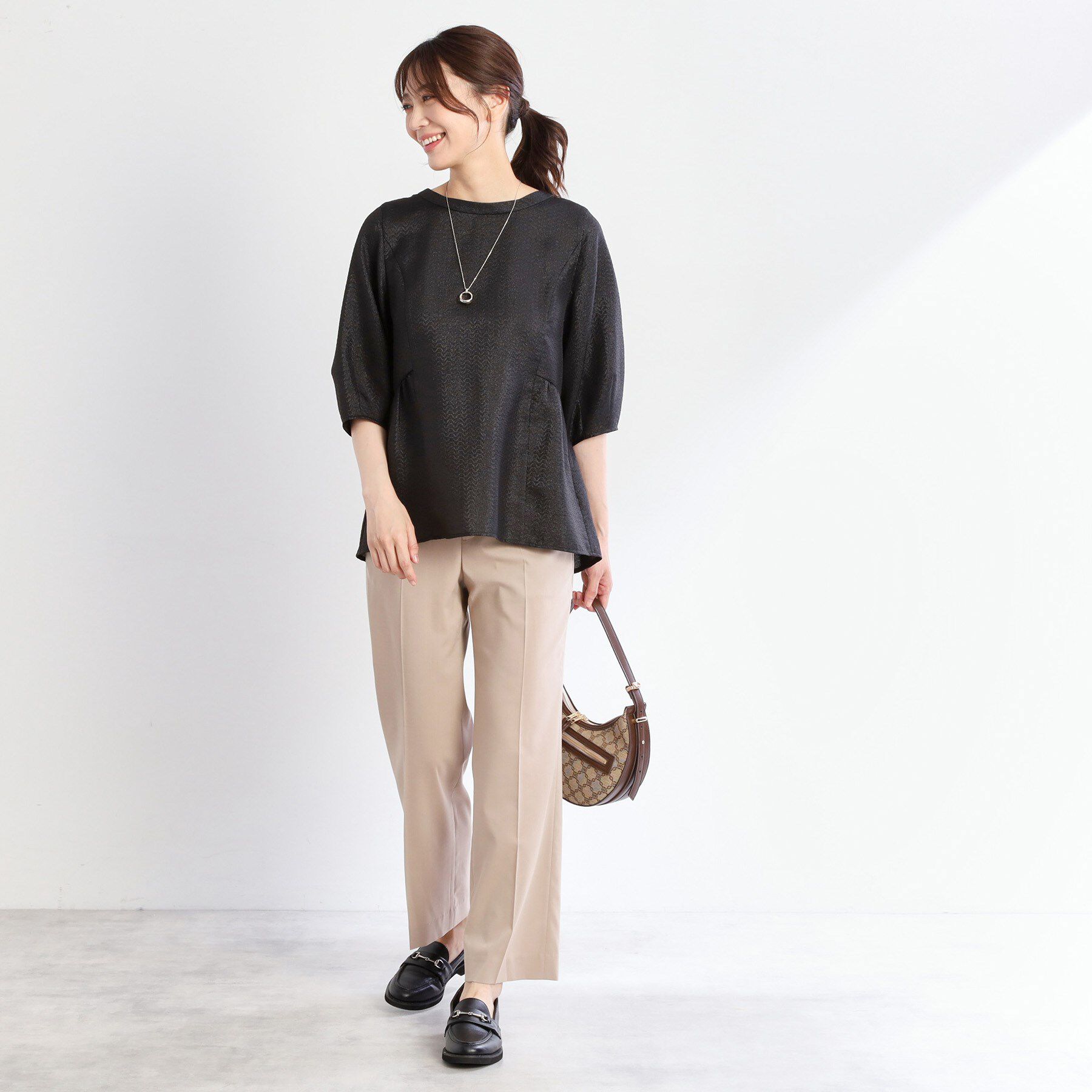 Reflect「【すっきり見え！長め丈】ペプラムデザインシアーブラウス」|シャツ・ブラウス|