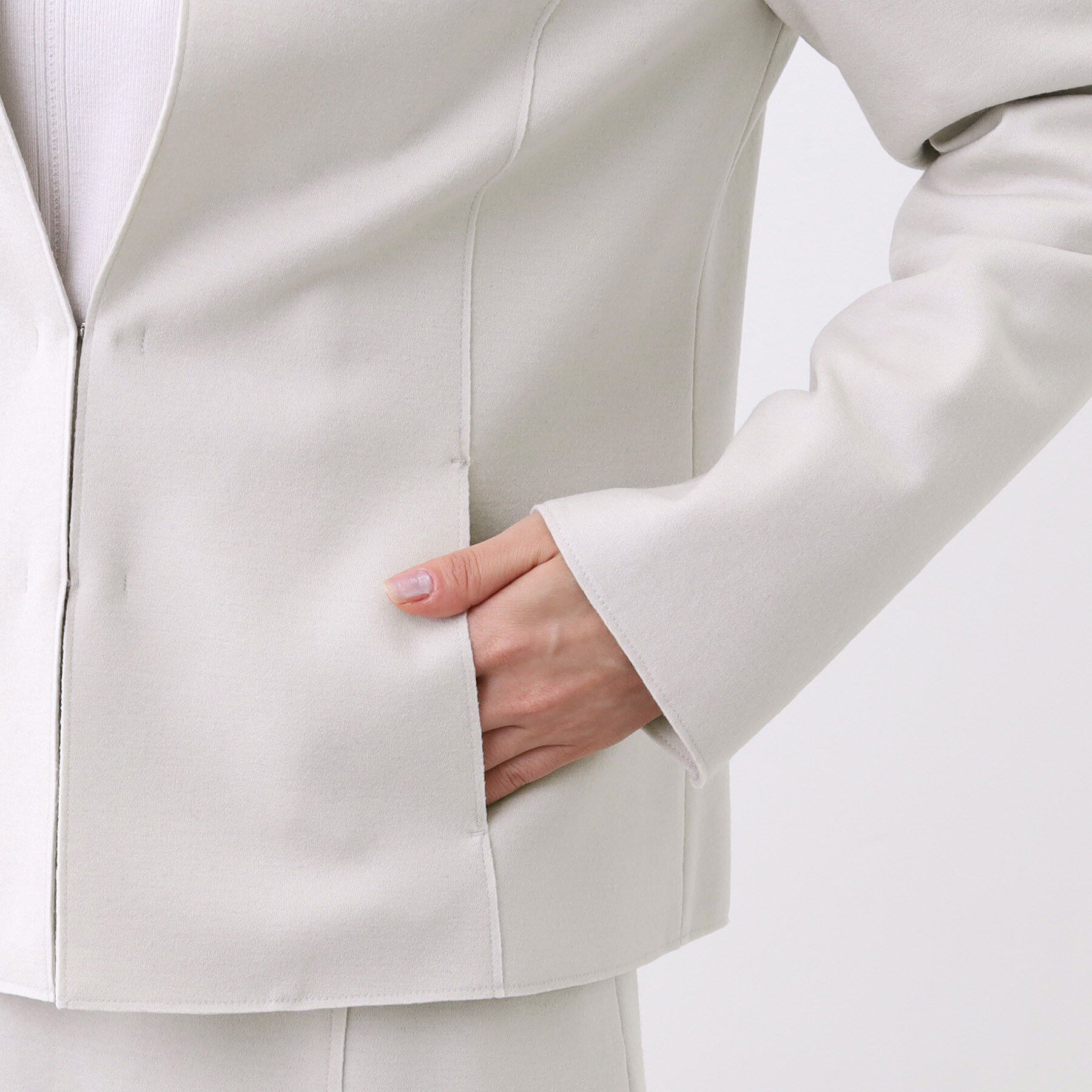 Reflect「【ライトアウター／通勤におすすめ◎／セットアップ可／すっきりシルエット】キレイめジャージジャケット」|ノーカラージャケット|