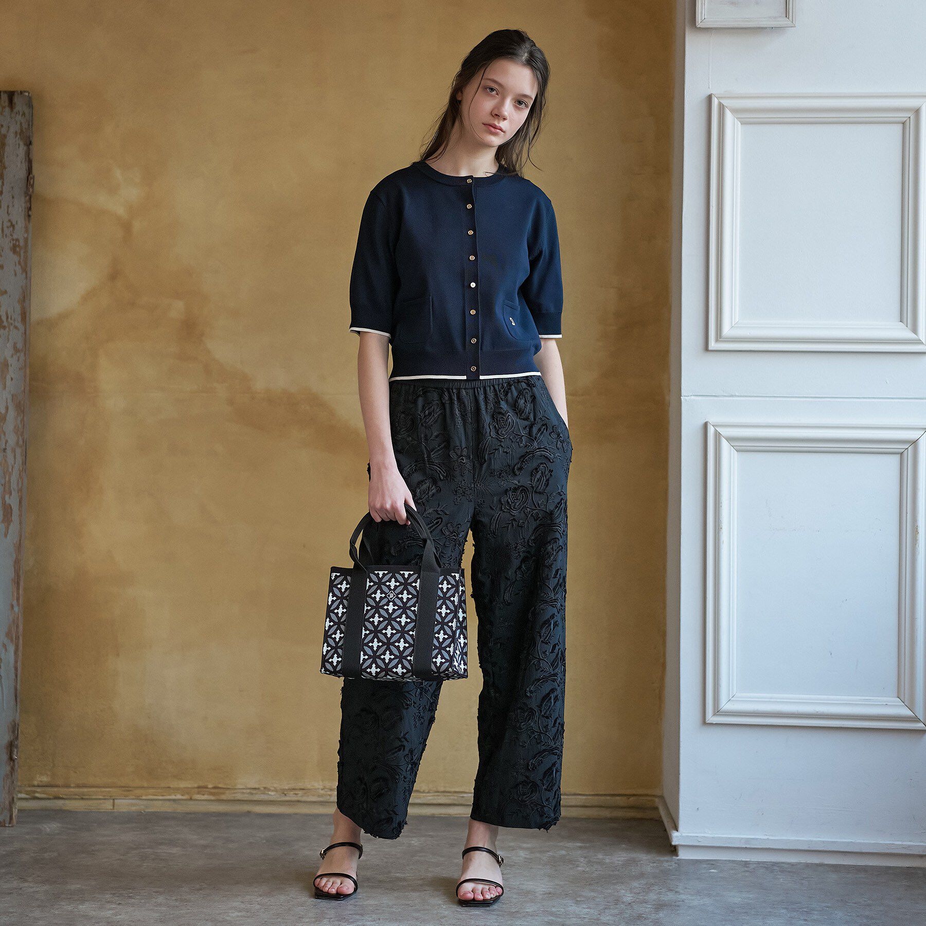 DRESSTERIOR「クールタッチ ニットカーディガン」|カーディガン|