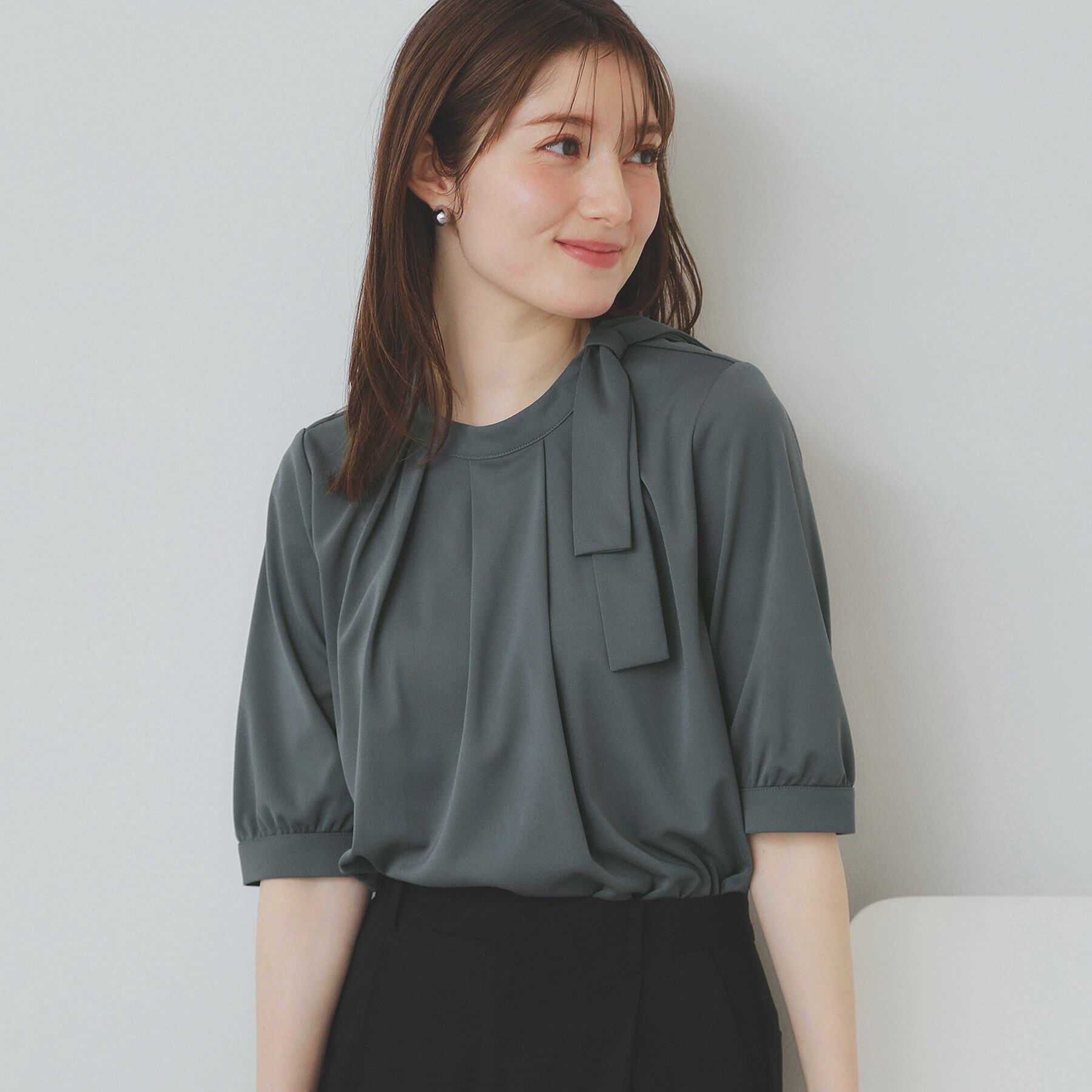 index「サイドリボンデザイントップス【UV/接触冷感/吸水速乾/洗濯機洗い可】」|シャツ・ブラウス|チャコールグレー(8