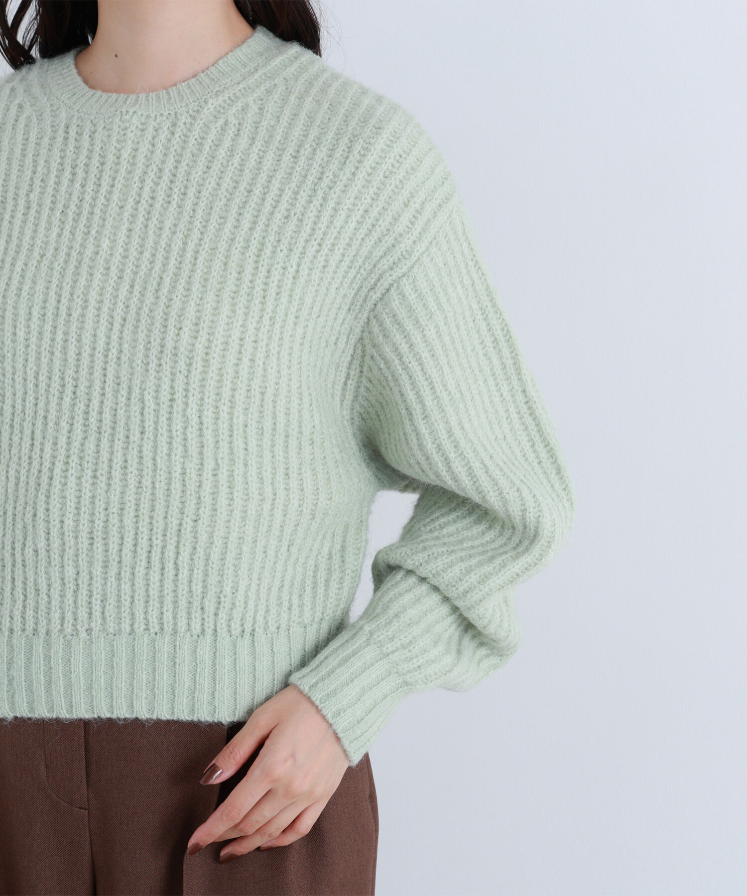  「クロップドアゼフォルムニット」|ニット・セーター|