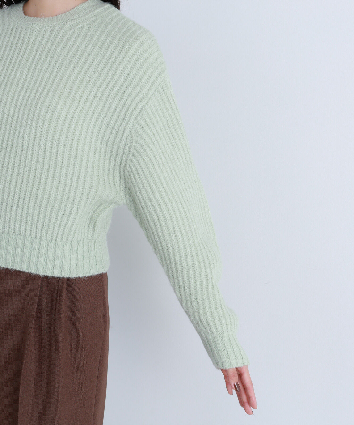  「クロップドアゼフォルムニット」|ニット・セーター|