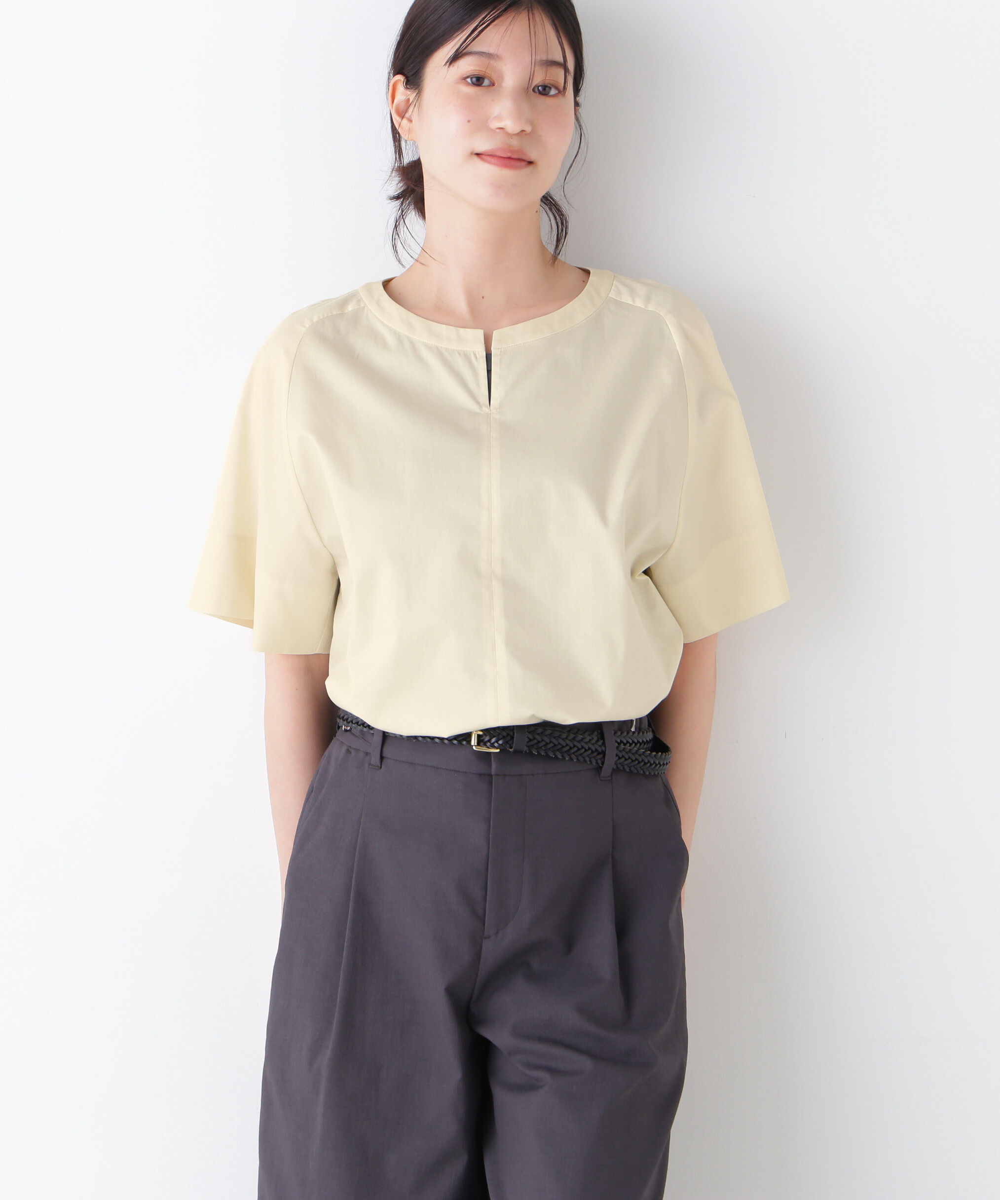  「◆ボックスシルエットキーネックブラウス」|シャツ・ブラウス|ベージュ