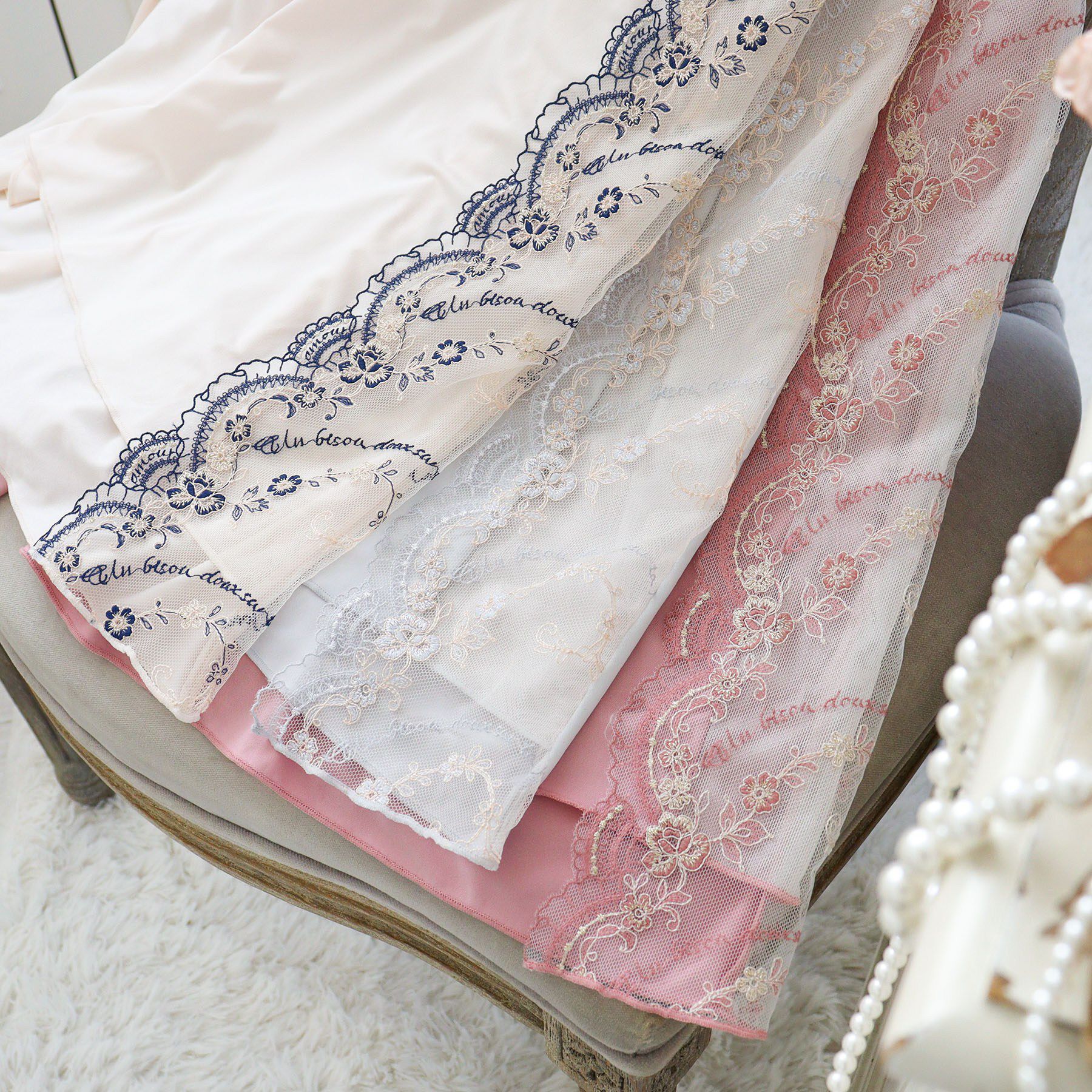 Risa Magli「アルベルタ カップ付スリップ」|キャミソール|