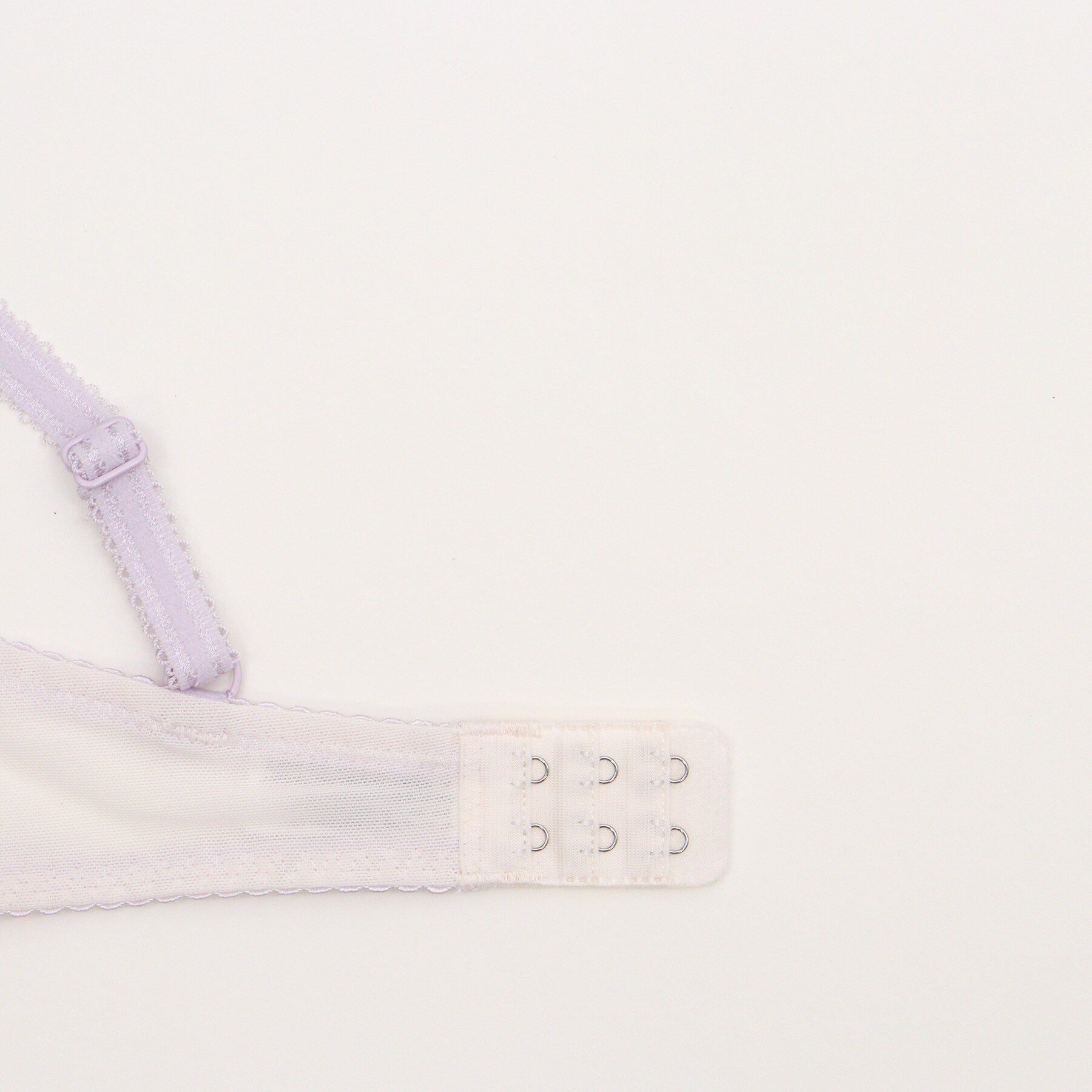 Risa Magli「コリンナ ブラジャー (B-C) ＜リサマリミラクル谷間ブラ＞」|インナー|