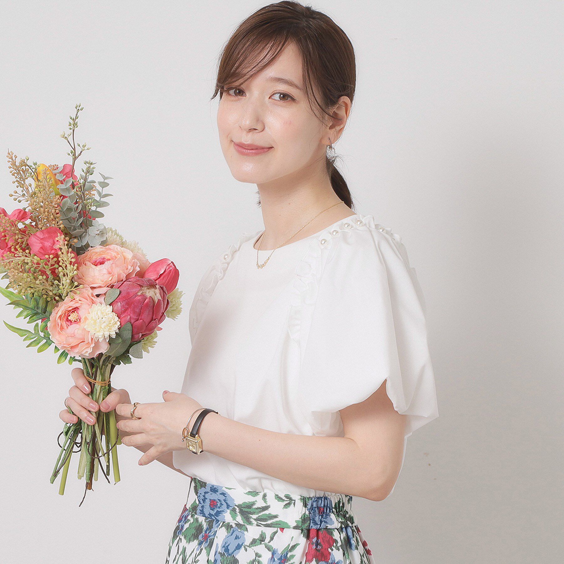 ITS&rsquo;DEMO「【手洗い可】パール調飾り付きパフ袖プルオーバー」|Tシャツ・カットソー|