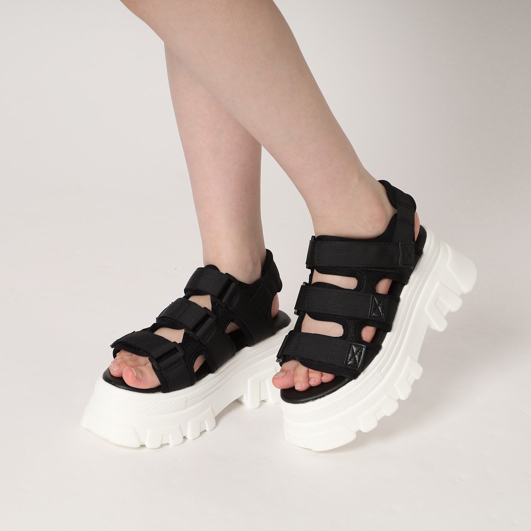 csT&P「軽量厚底2段ソール スポーツサンダル」|サンダル|