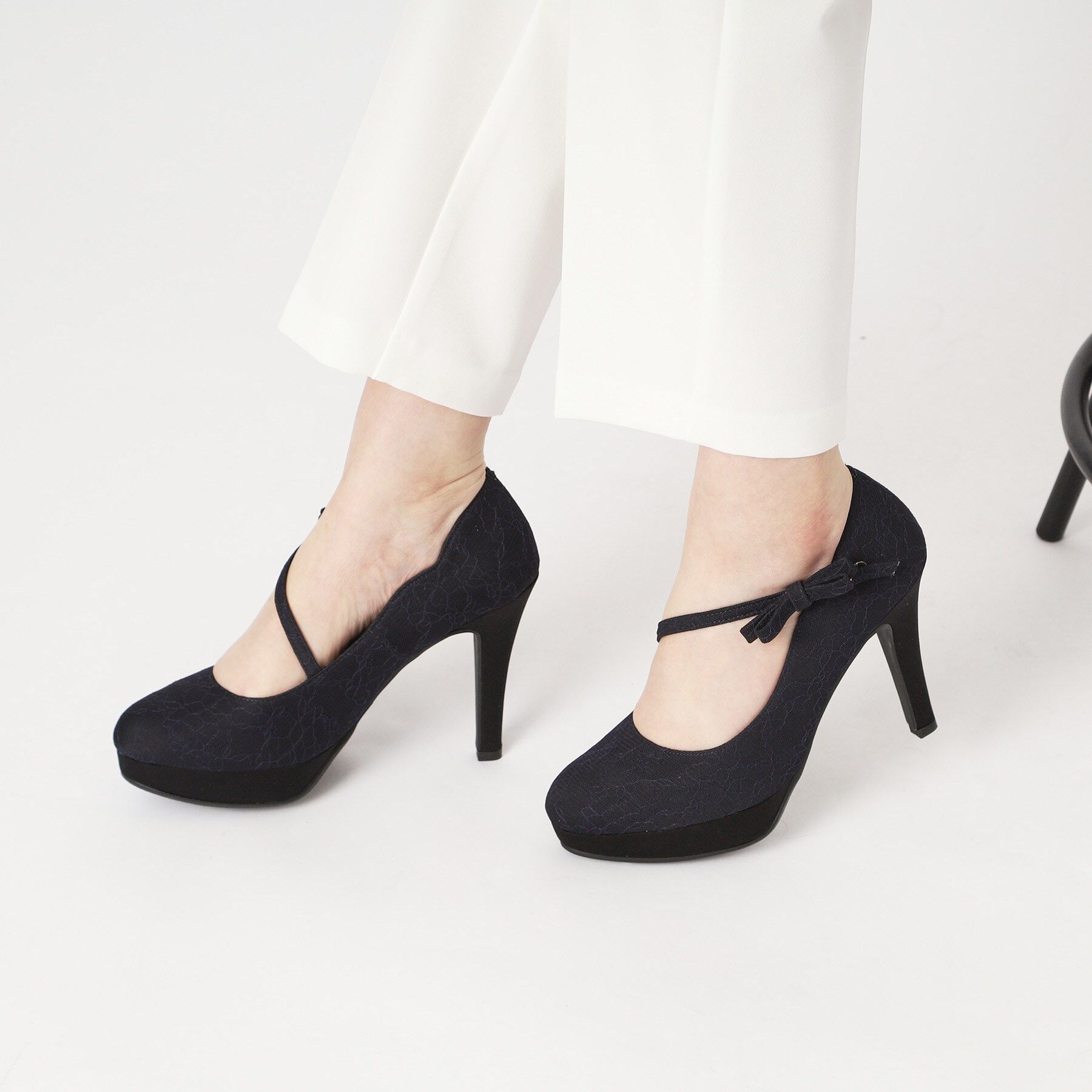 ESPERANZA「斜めストラップ厚底リボンパンプス 結婚式二次会 パーティー 24SS」|パンプス|