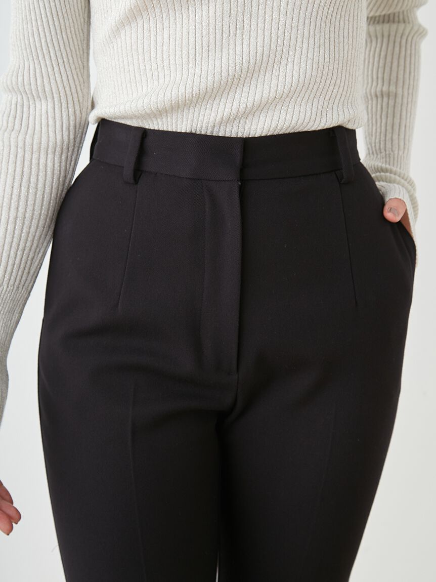 SNIDEL「美脚ストレッチパンツ」|チノ|