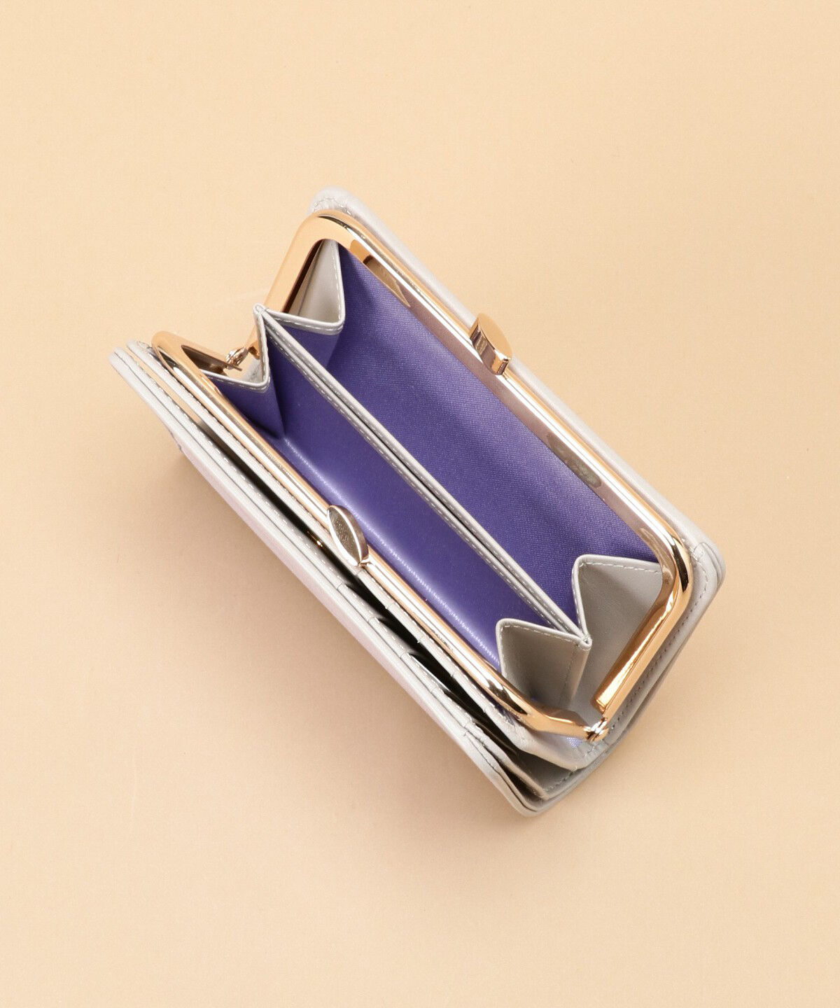 Samantha Thavasa「シンプルバイカラー口金折財布」|財布|