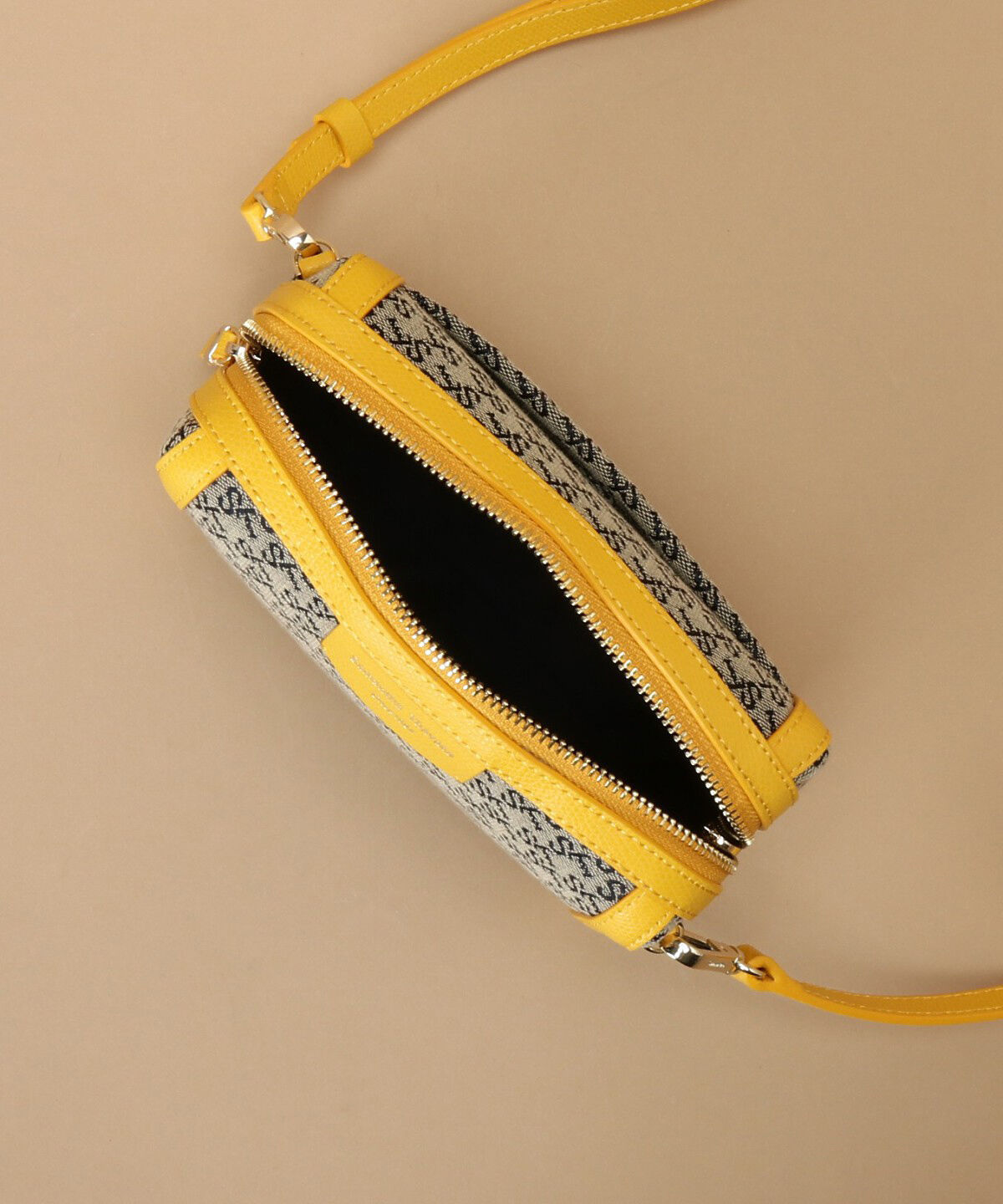 Samantha Thavasa「ST Jacquard ポシェットカレ」|ショルダー・メッセンジャー|