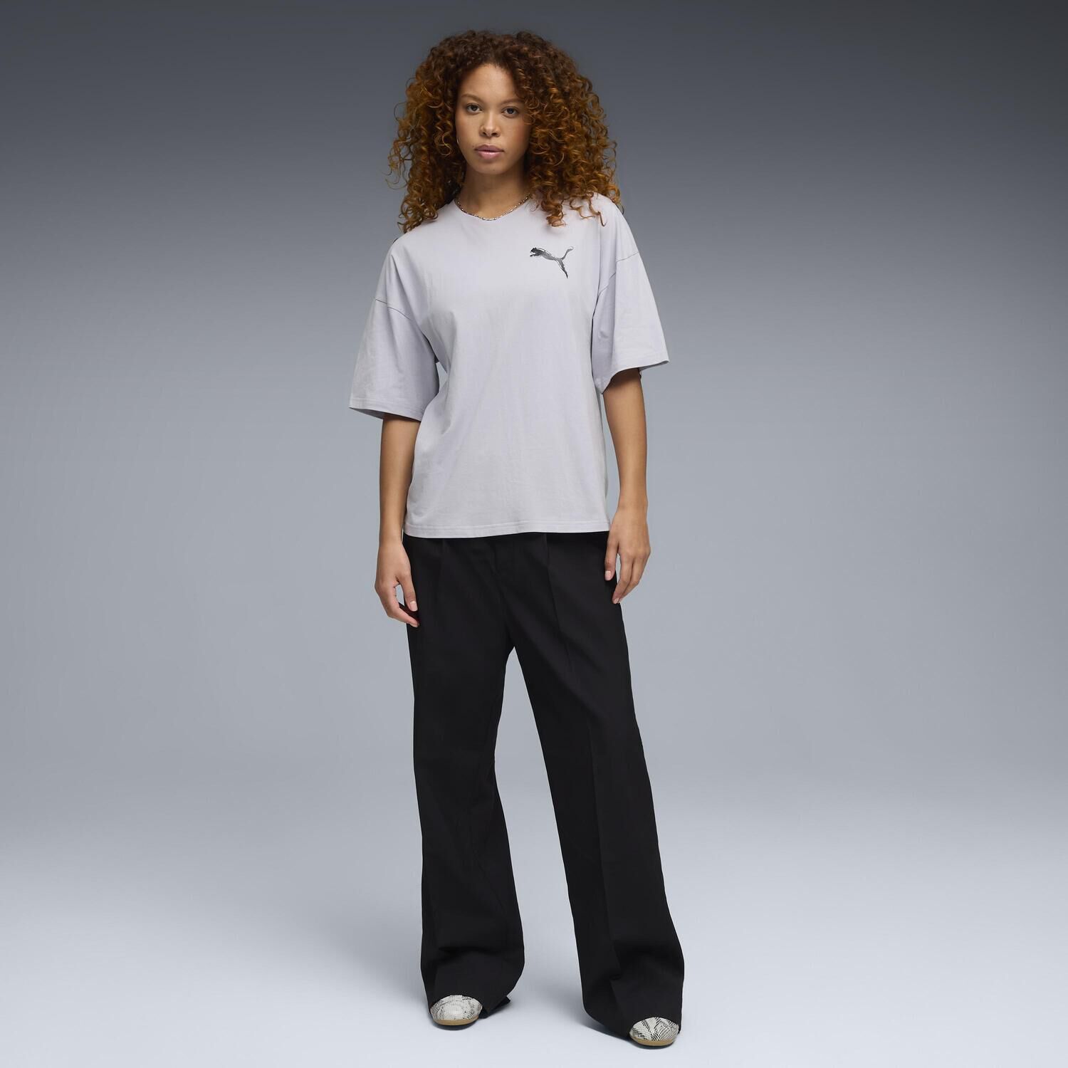 PUMA「【PUMA ｳｪｱ】W GRAPHICS BUBBLEOVERSIZED TEE」|Tシャツ・カットソー|