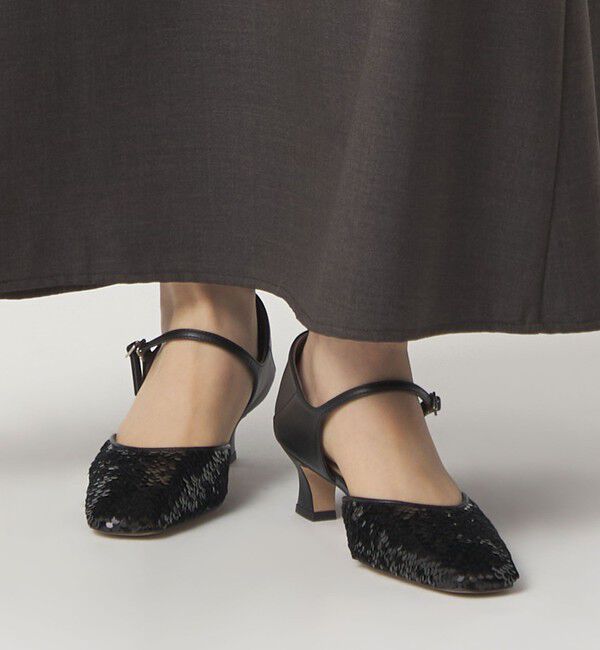 ODETTE E ODILE「スクエアセパレートベルト パンプス45&uarr;」|パンプス|