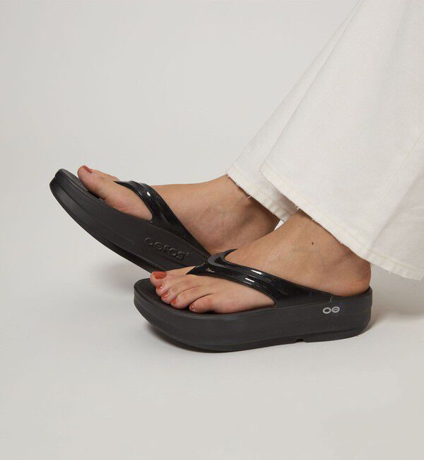 UNITED ARROWS green label relaxing「＜OOFOS＞OOmega プラットフォーム サンダル / ウーメガ」|サンダル|