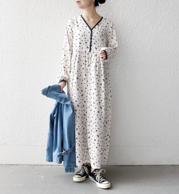 SHIPS any「SHIPS any:〈洗濯機可能〉フラワー プリント バイカラー Vネック ギャザー ワンピース」|ワンピース|