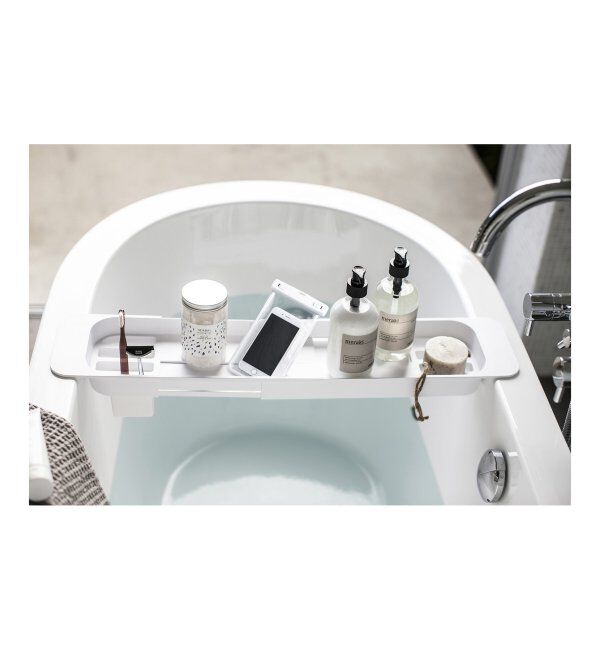 journal standard Furniture「《WEB限定》【tower/タワー】伸縮バスタブトレー」|トイレタリー・ランドリーグッズ|