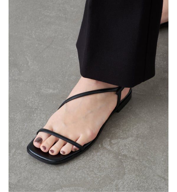 GRISE「《予約》MIDORI UEEDA&times;GRISEナローストラップフラットサンダル」|サンダル|