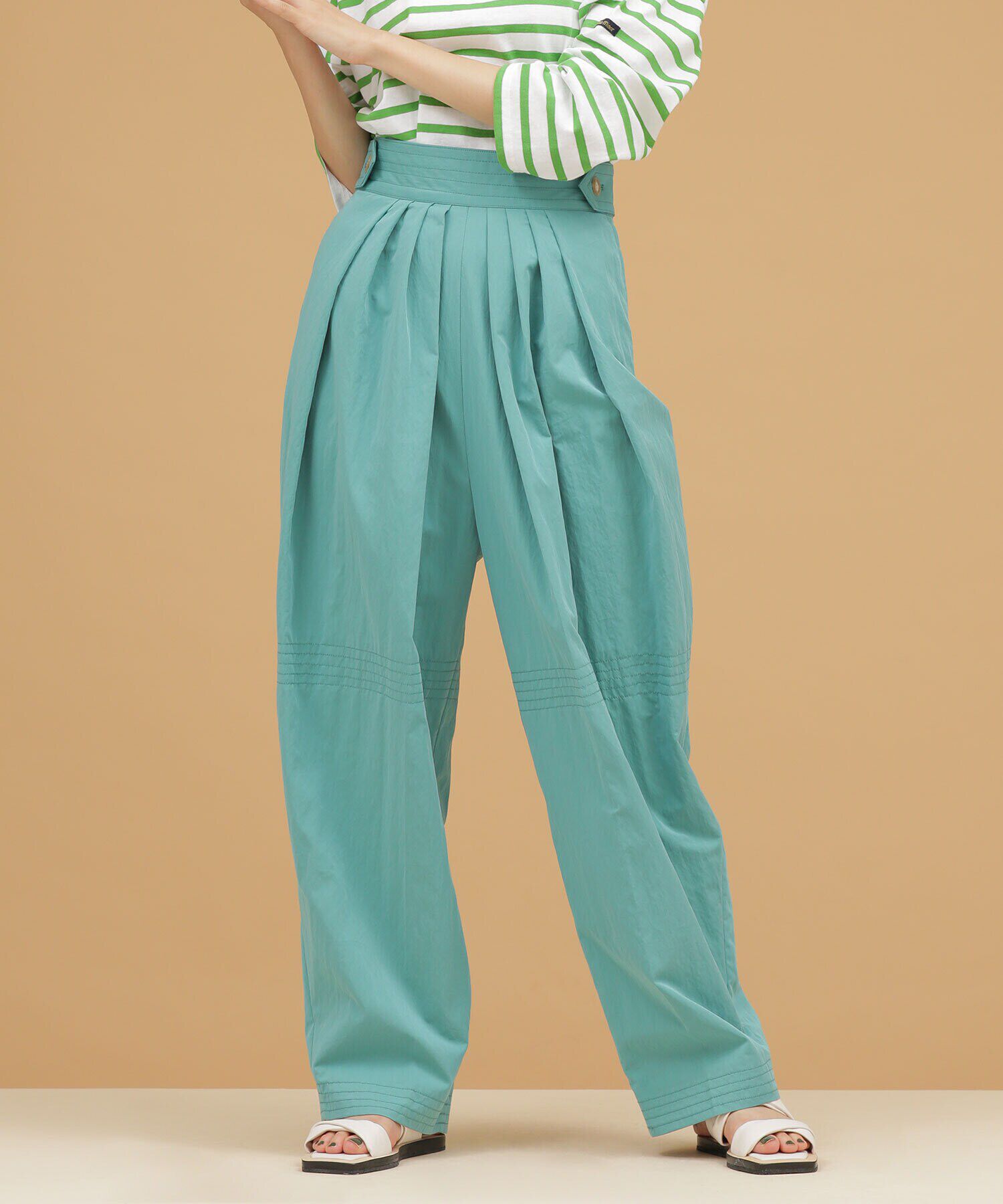 nano･universe「LB.03/マルチタックバレルパンツ」|その他|グリーン