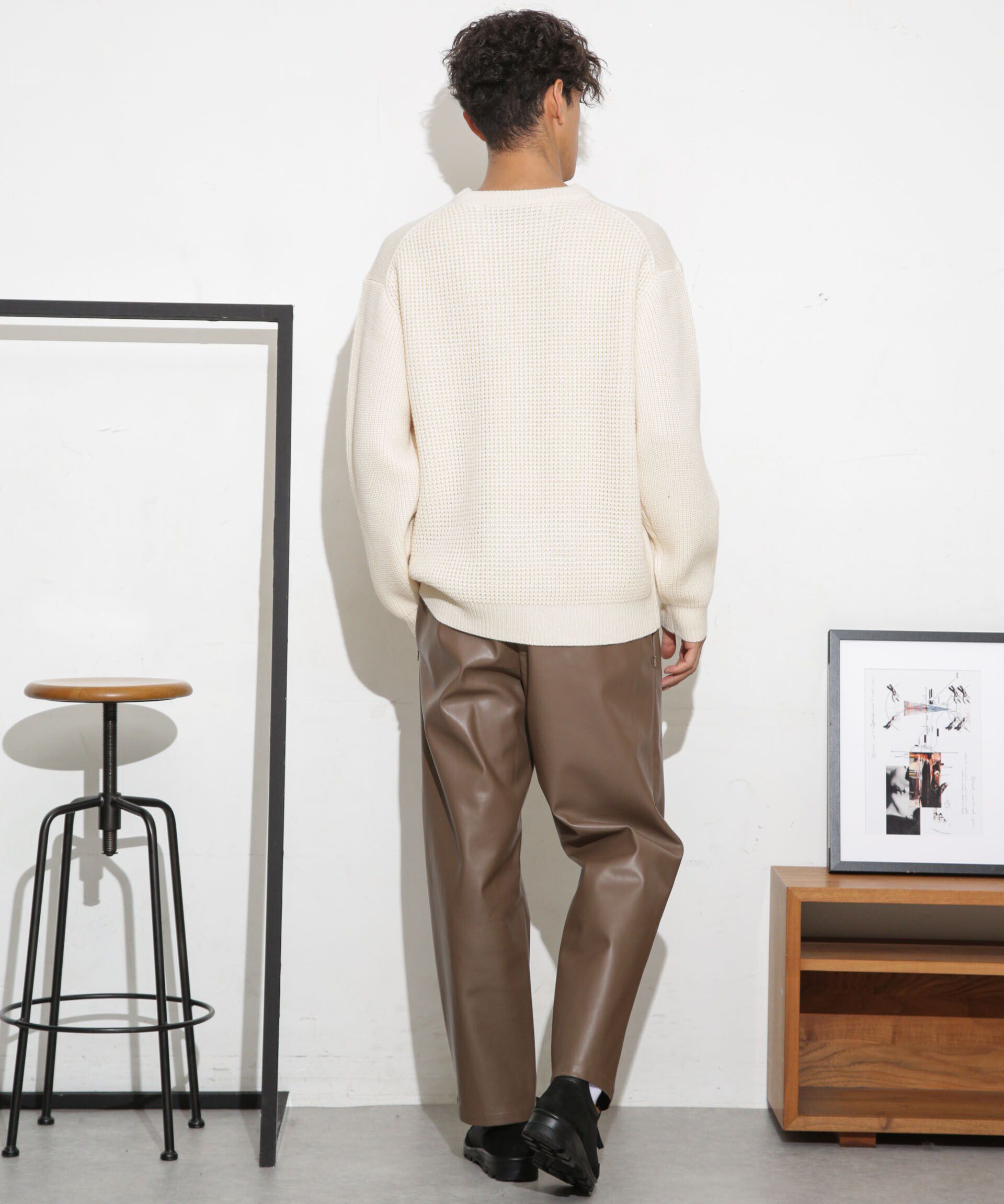 nano･universe「フェイクレザートラックパンツ(セットアップ可)」|チノ|