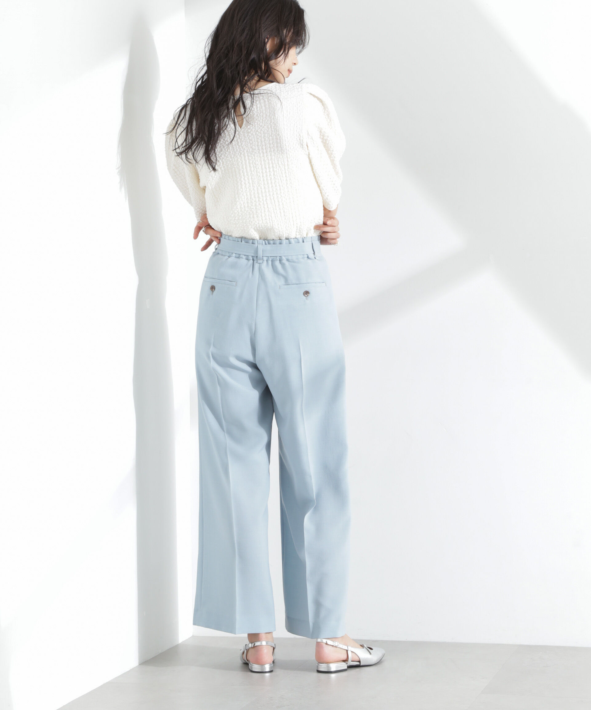 nano･universe「メランジドライ ベルト付きタックワイドパンツ(セットアップ可)」|チノ|