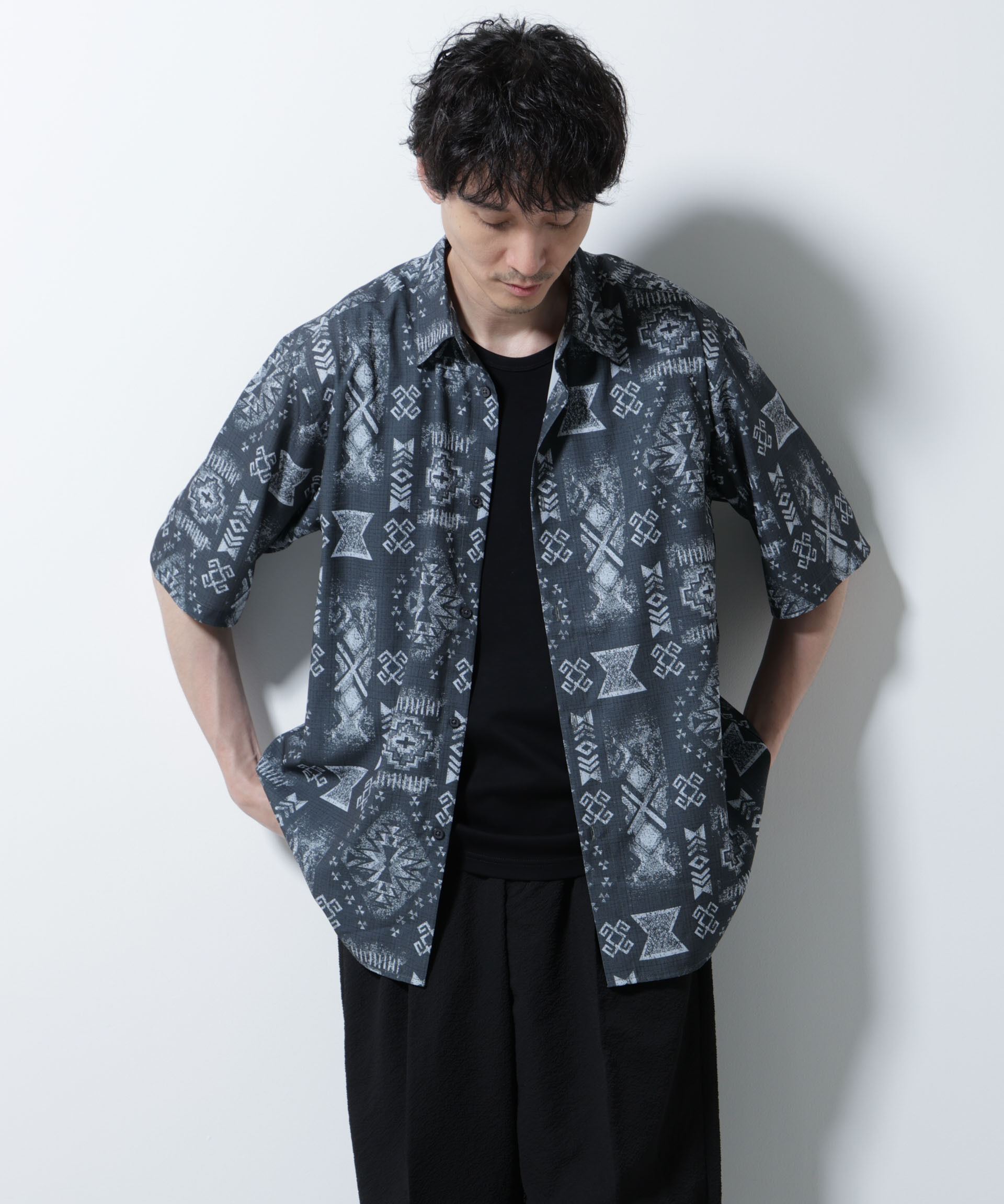 nano･universe「デジタルプリントシャツ 半袖」|シャツ・ブラウス|