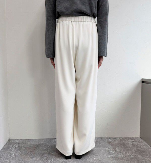 fredy emue「【4サイズ展開/リピーター続出！】とろみツイルストレートイージーパンツ」|チノ|