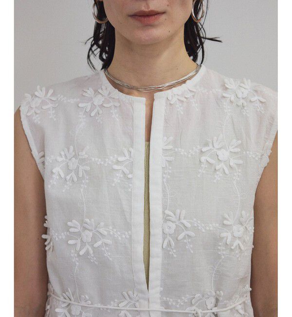 SALON adam et rope'「【WEB限定】３Dフラワーレースブラウス/ジレ［セットアップ対応］」|シャツ・ブラウス|