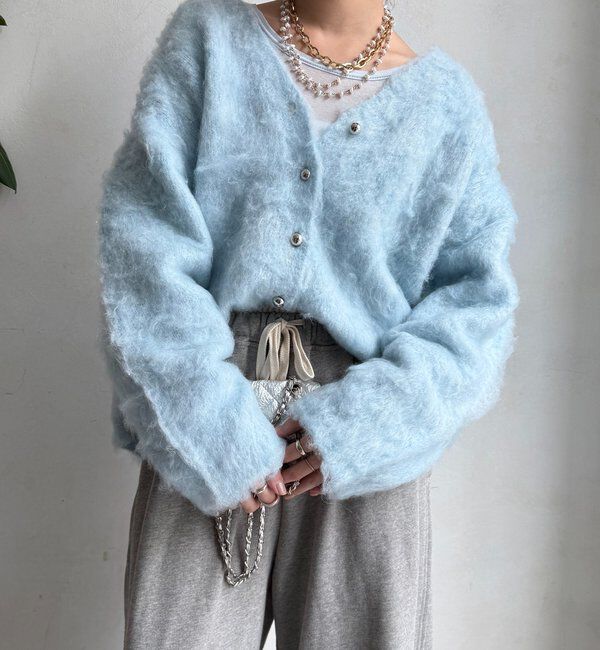  「ブラッシュ加工シルバーボタンカーディガン」|カーディガン|