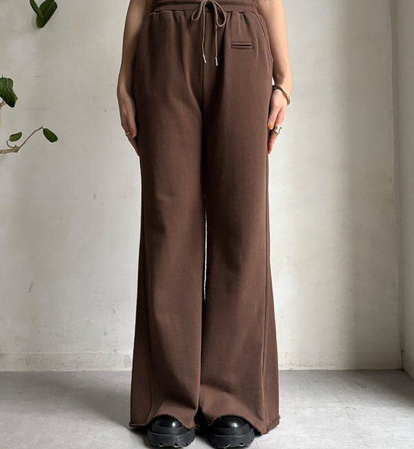  「【WEB限定】セミフレア裏毛パンツ」|チノ|