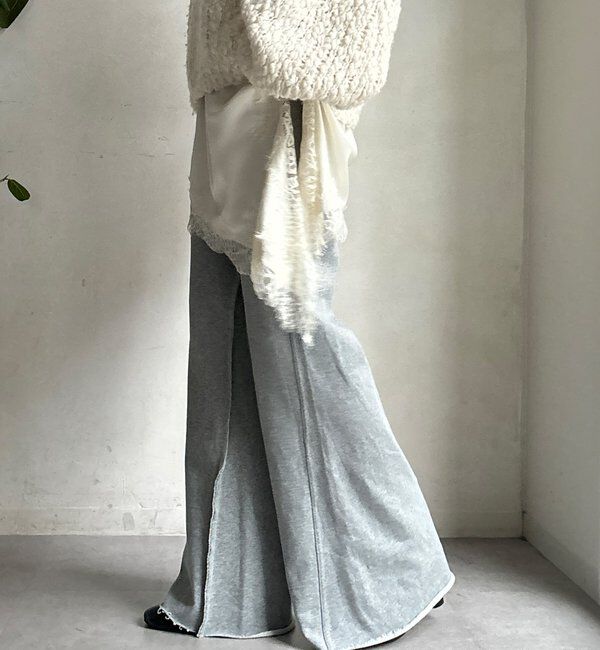  「【WEB限定】セミフレア裏毛パンツ」|チノ|