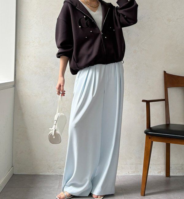  「【WEB限定】パール＋ロゴジップパーカー」|Tシャツ・カットソー|