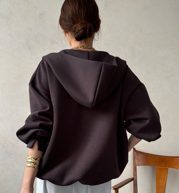  「【WEB限定】パール＋ロゴジップパーカー」|Tシャツ・カットソー|