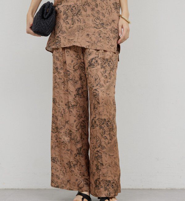  「【セットアップ対応】ボタニカルサテンスラックス」|チノ|