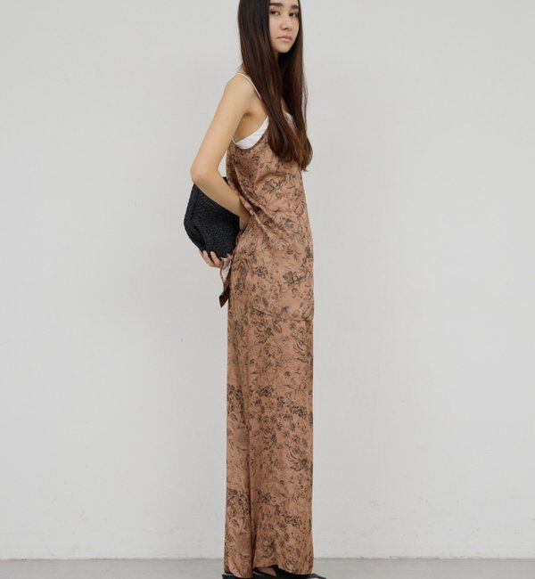  「【セットアップ対応】ボタニカルサテンスラックス」|チノ|