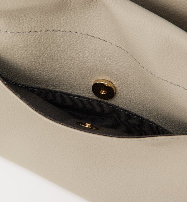  「レザーショルダーバッグ」|ショルダー・メッセンジャー|