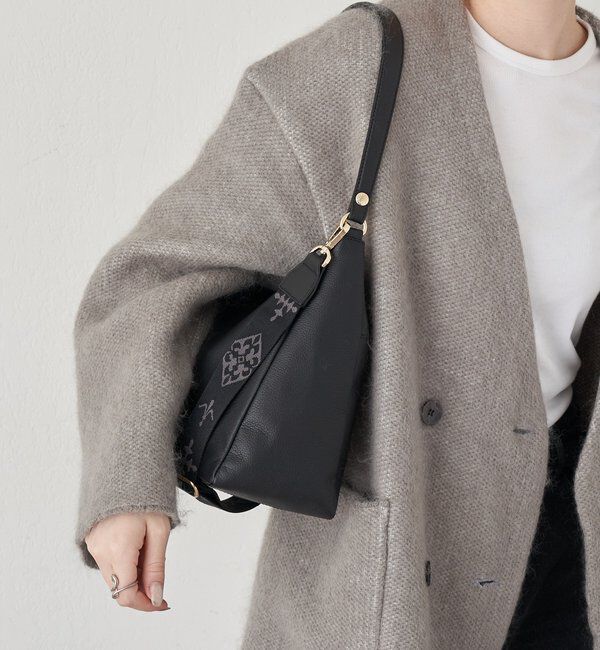  「エンボスモノグラム2WAYショルダーバッグ」|ショルダー・メッセンジャー|