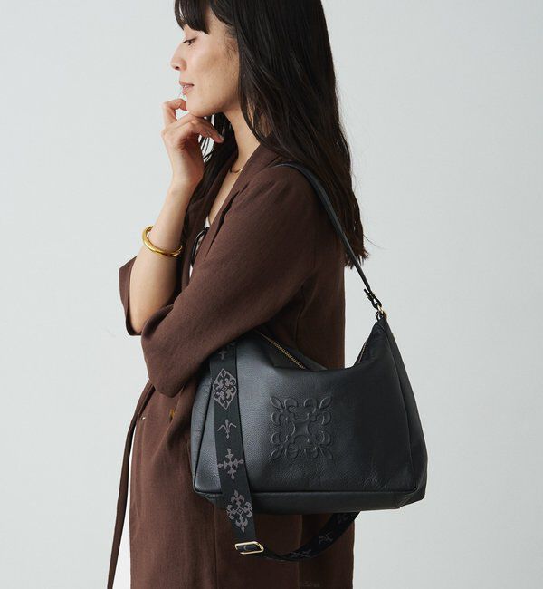  「エンボスモノグラム2WAYショルダーバッグ」|ショルダー・メッセンジャー|