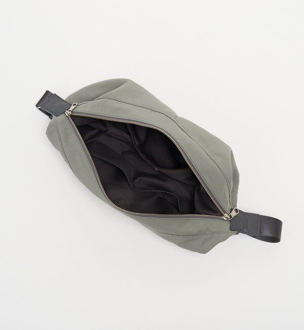  「ナイロンバナナボディバッグ」|ショルダー・メッセンジャー|