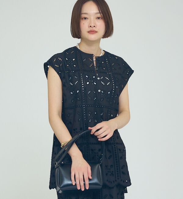 qualite「【セットアップ対応】エンブロイダリーノースリーブブラウス【予約】」|キャミソール|