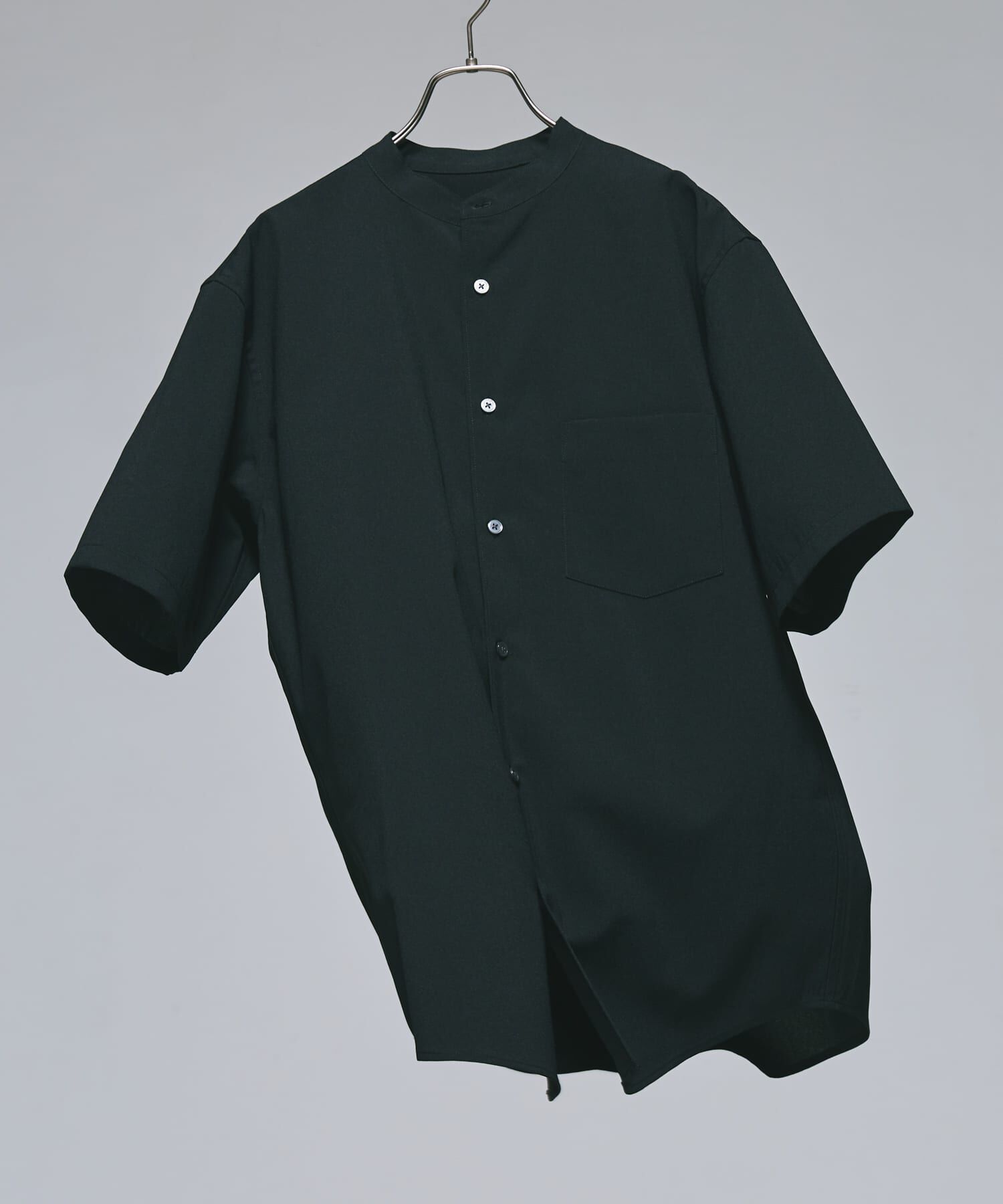 URBAN RESEARCH DOORS「『一部WEB限定』『UR TECH DRYLUXE』バンドカラーシャツ」|シャツ・ブラウス|