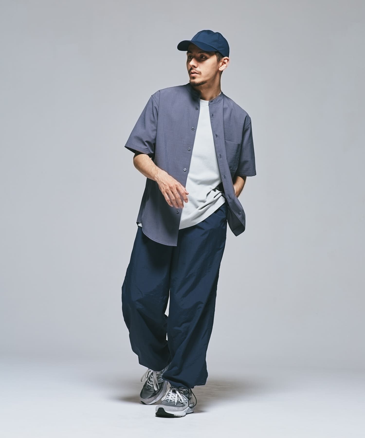 URBAN RESEARCH DOORS「『一部WEB限定』『UR TECH DRYLUXE』バンドカラーシャツ」|シャツ・ブラウス|