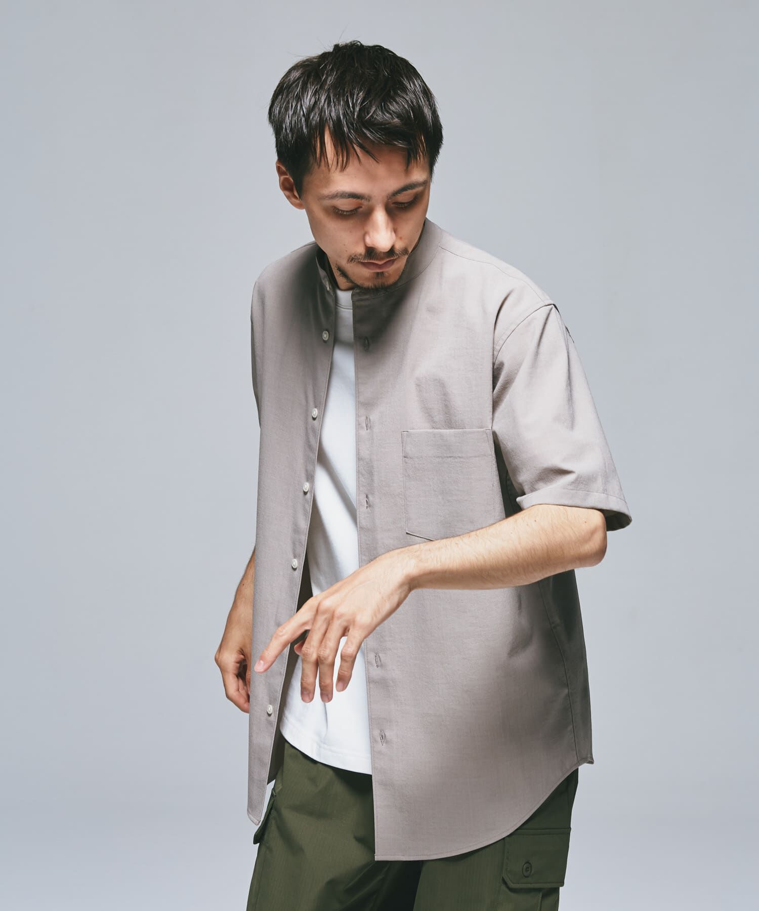 URBAN RESEARCH DOORS「『一部WEB限定』『UR TECH DRYLUXE』バンドカラーシャツ」|シャツ・ブラウス|