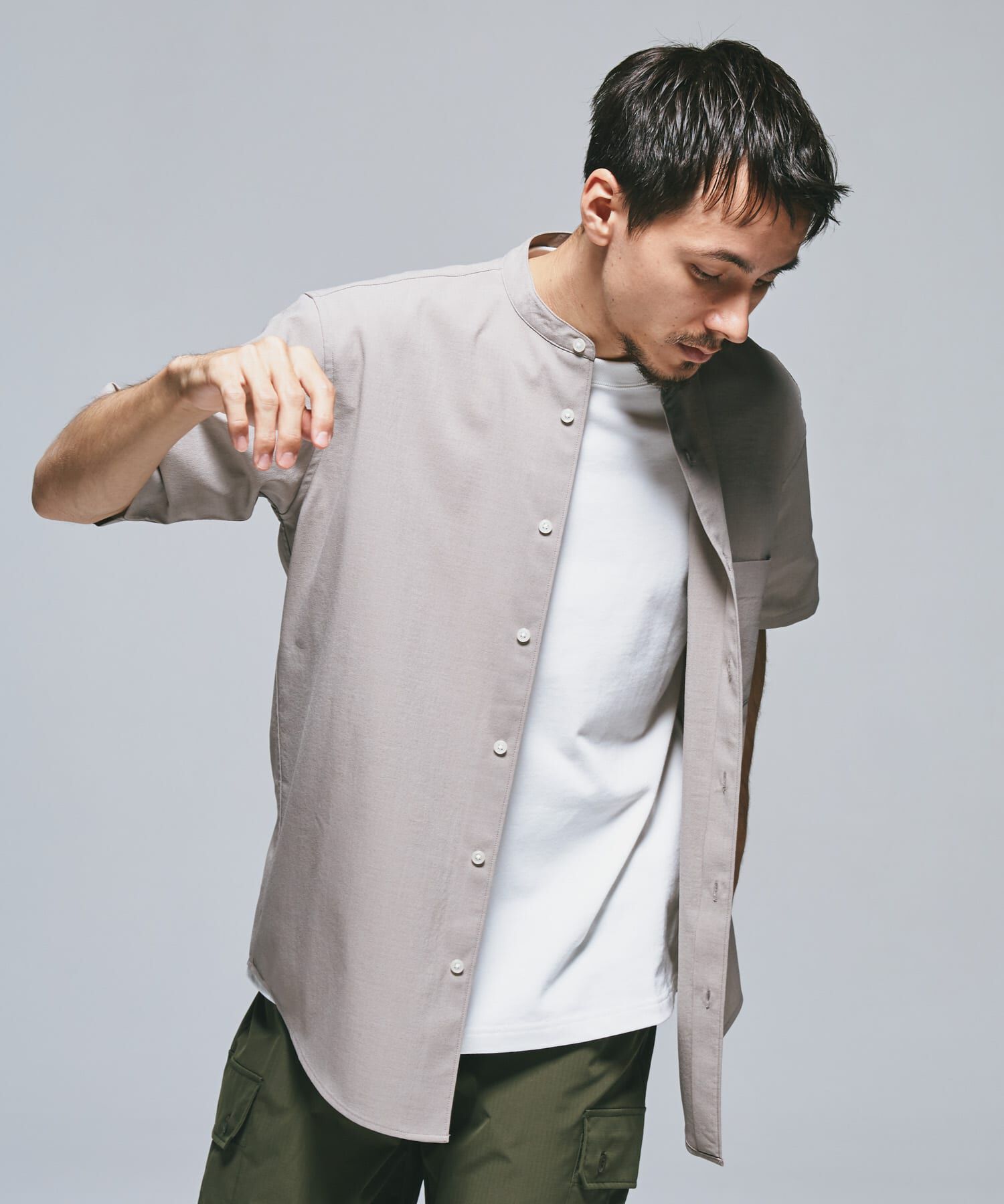 URBAN RESEARCH DOORS「『一部WEB限定』『UR TECH DRYLUXE』バンドカラーシャツ」|シャツ・ブラウス|