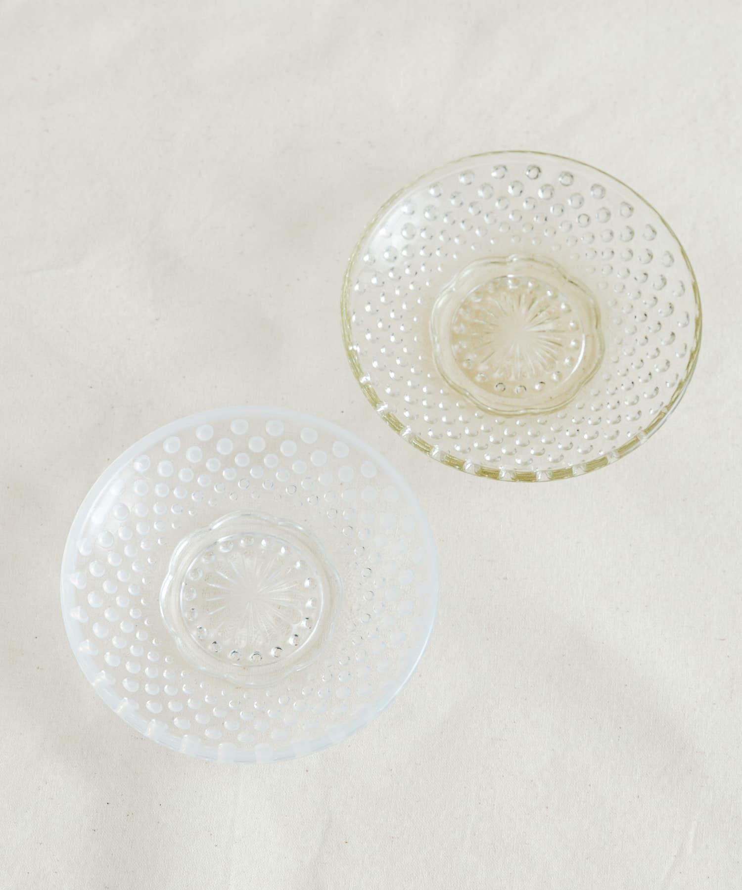 URBAN RESEARCH「『WEB限定』廣田硝子　あられ豆皿　白色」|食器・キッチングッズ|