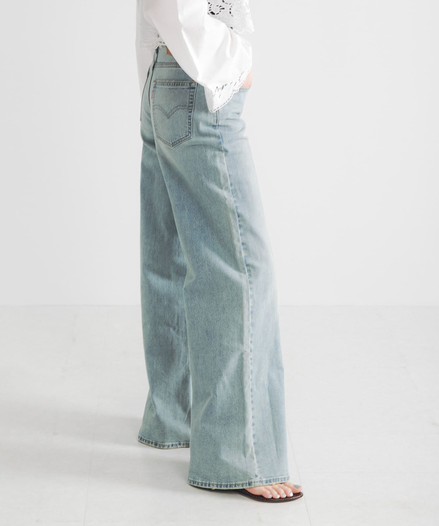 URBAN RESEARCH「Levi&rsquo;s　Exclusive 728 HR WIDE LEG」|デニム|