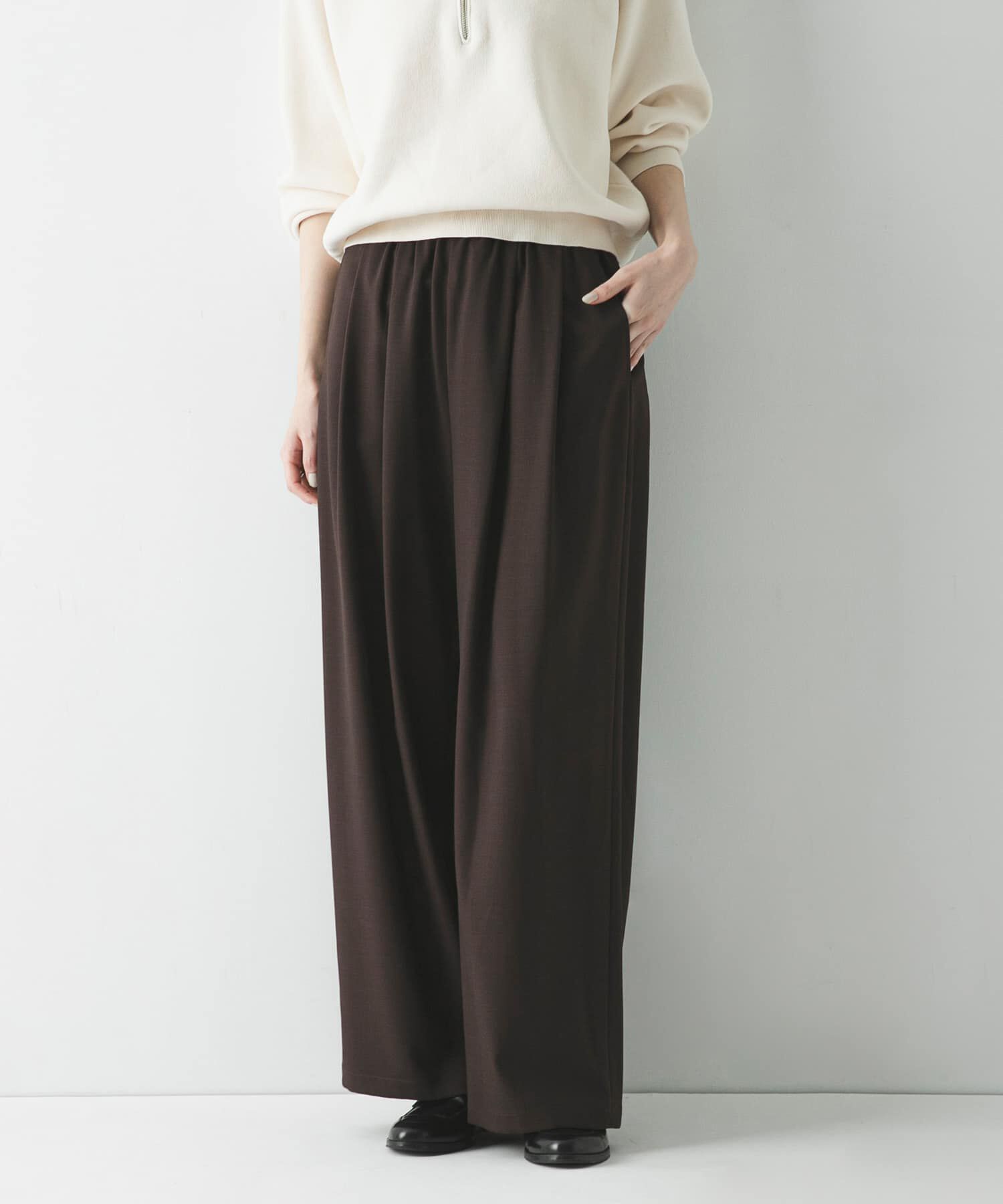 URBAN RESEARCH「『3サイズ展開』『イージーケア』タックギャザーストレートパンツ」|その他|
