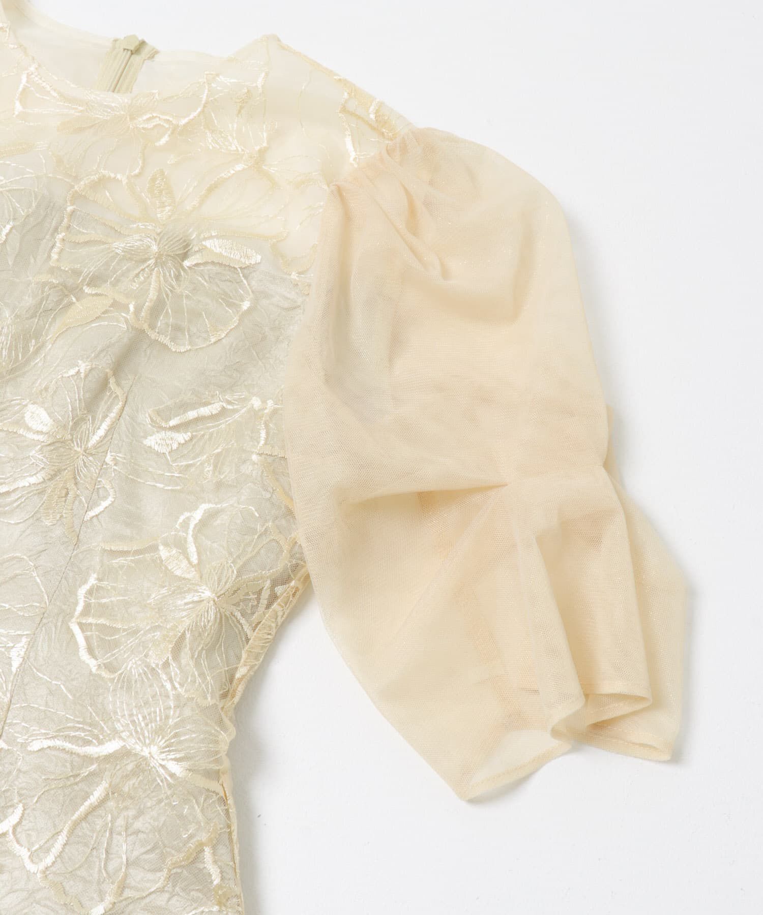 URBAN RESEARCH ROSSO「『別注』kaene&times;ROSSO　フラワーエンブロイダリードレス」|ワンピース|