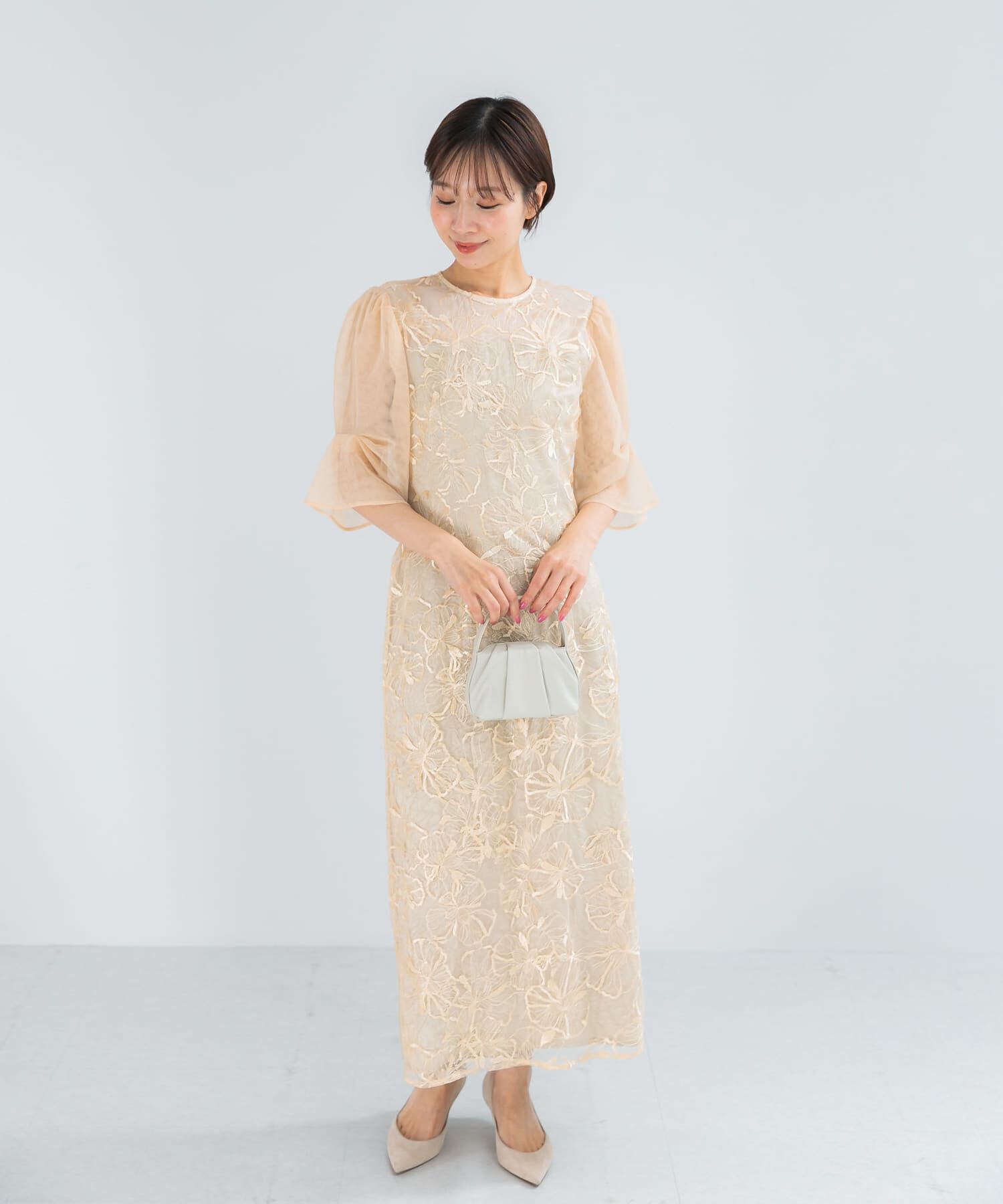 URBAN RESEARCH ROSSO「『別注』kaene&times;ROSSO　フラワーエンブロイダリードレス」|ワンピース|